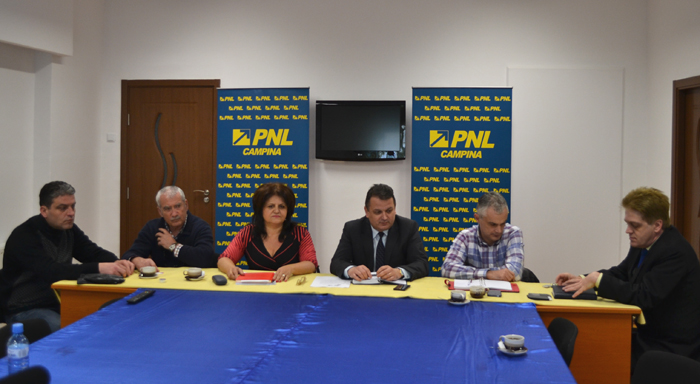 Conferinta PNL Campina 1 Conflictul din PNL Câmpina, ceva normal, pentru că noi nu suntem un partid al unanimităţilor