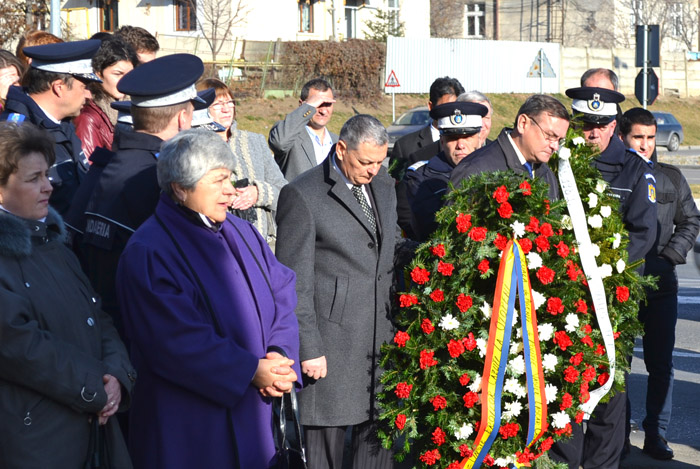 Comemorare jandarmi 6 La apelul solemn, 37 de soldaţi nu au răspuns. Ei sunt eroii căzuţi la Otopeni, în decembrie 1989