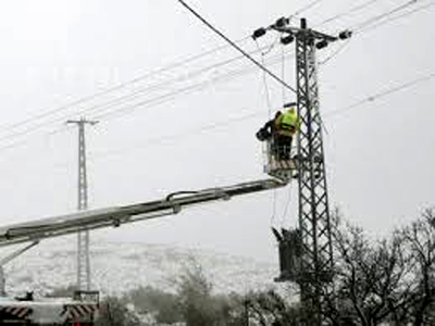Electrica 1 Peste 10.000 de familii din Prahova sunt afectate de întreruperea furnizării energiei electrice