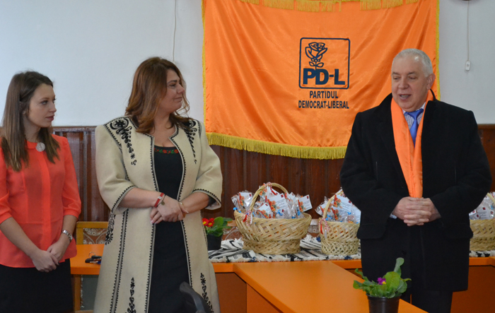 PDL 3 De 8 Martie, reprezentanţii PDL Câmpina au felicitat o pe Cleopatra Puiu, cel mai vârstnic locuitor al municipiului