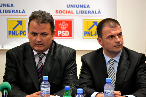 Guran si Rosca Deputatul Virgil Guran a ratat un post de vicepreşedinte al PNL. În schimb, Mircea Roşca a obţinut funcţia dorită