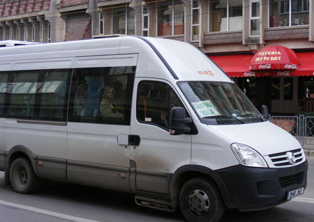 Microbuz Eliro Firma Eliro a câştigat licitaţia pentru transportul public din Câmpina. Preţul biletului va creşte la 3,5 lei călătoria